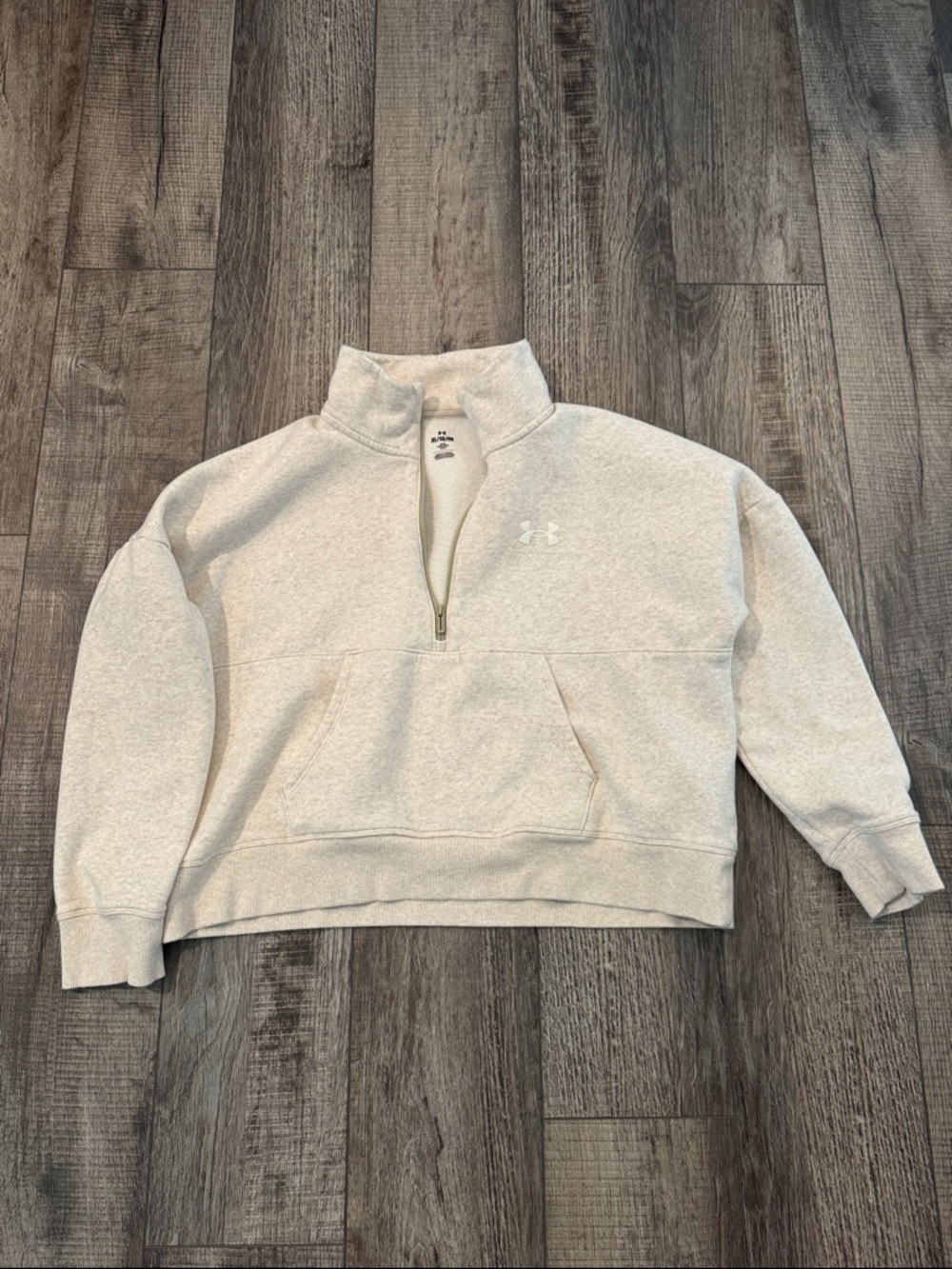 Under Armour Women’s Cropped Light Cream Quarter-Zip Pullover